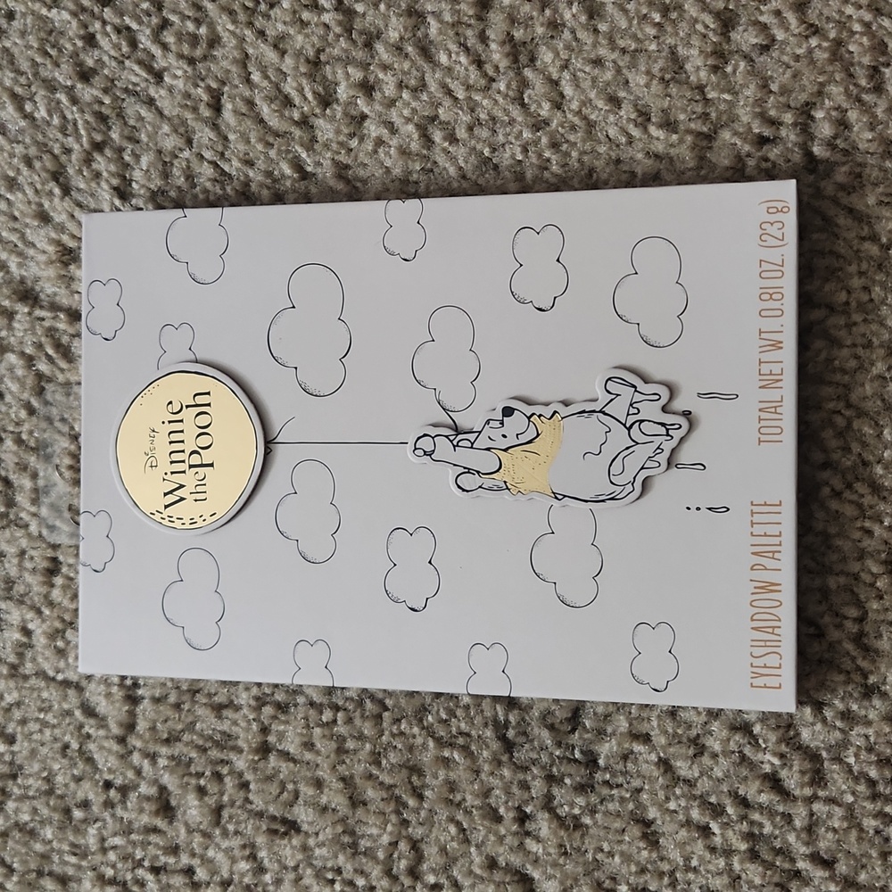 12 Eyeshadow palette